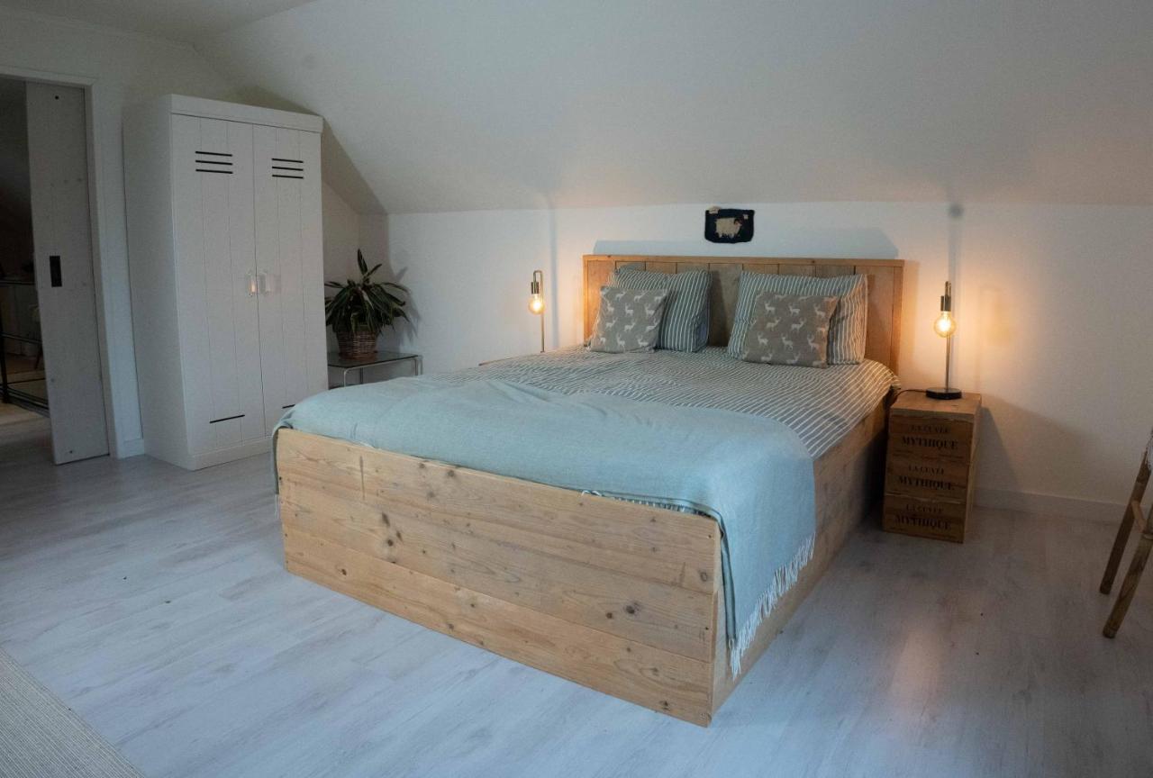B&B Hieris'T Hoofdplaat Esterno foto